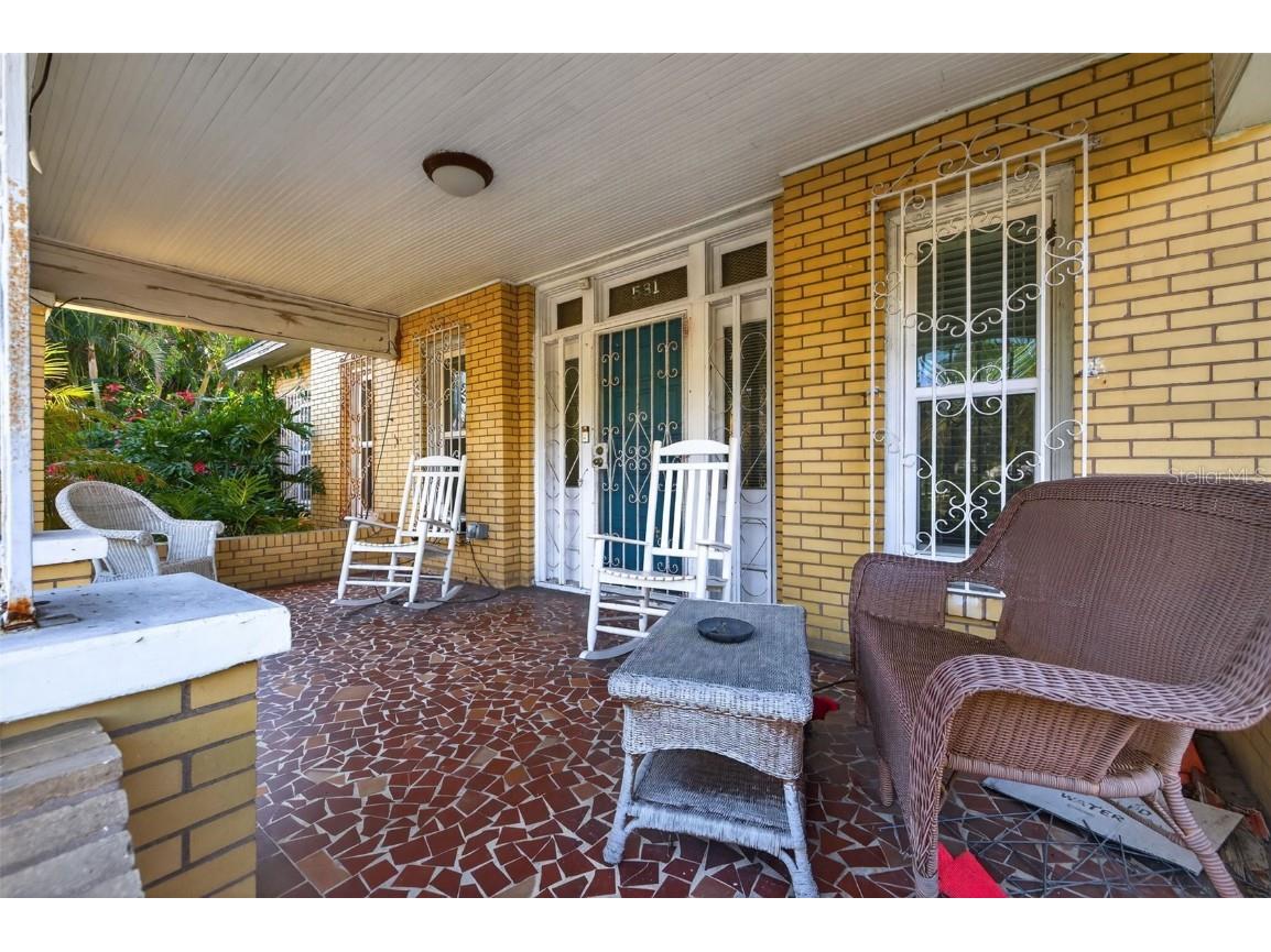 531 16th Street S Saint Petersburg FL 33705 TB8451903 image4