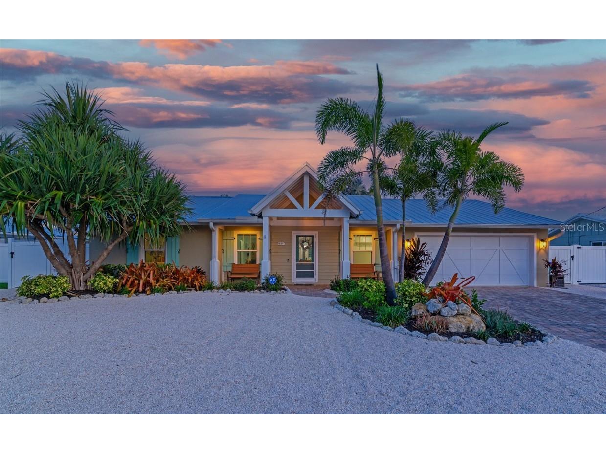 531 67th Street Holmes Beach FL 34217 A4573454 image1