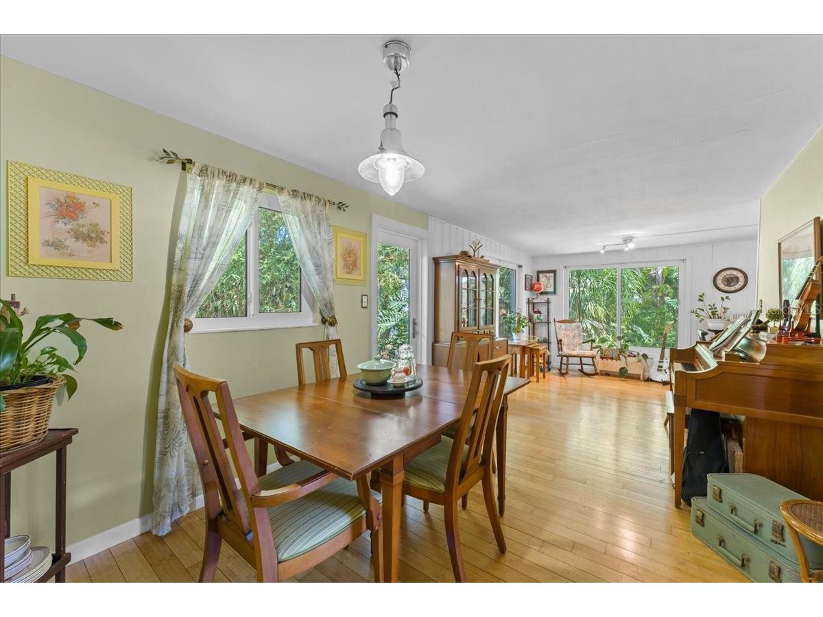 531 6th Street S Safety Harbor FL 34695 TB8498700 image12