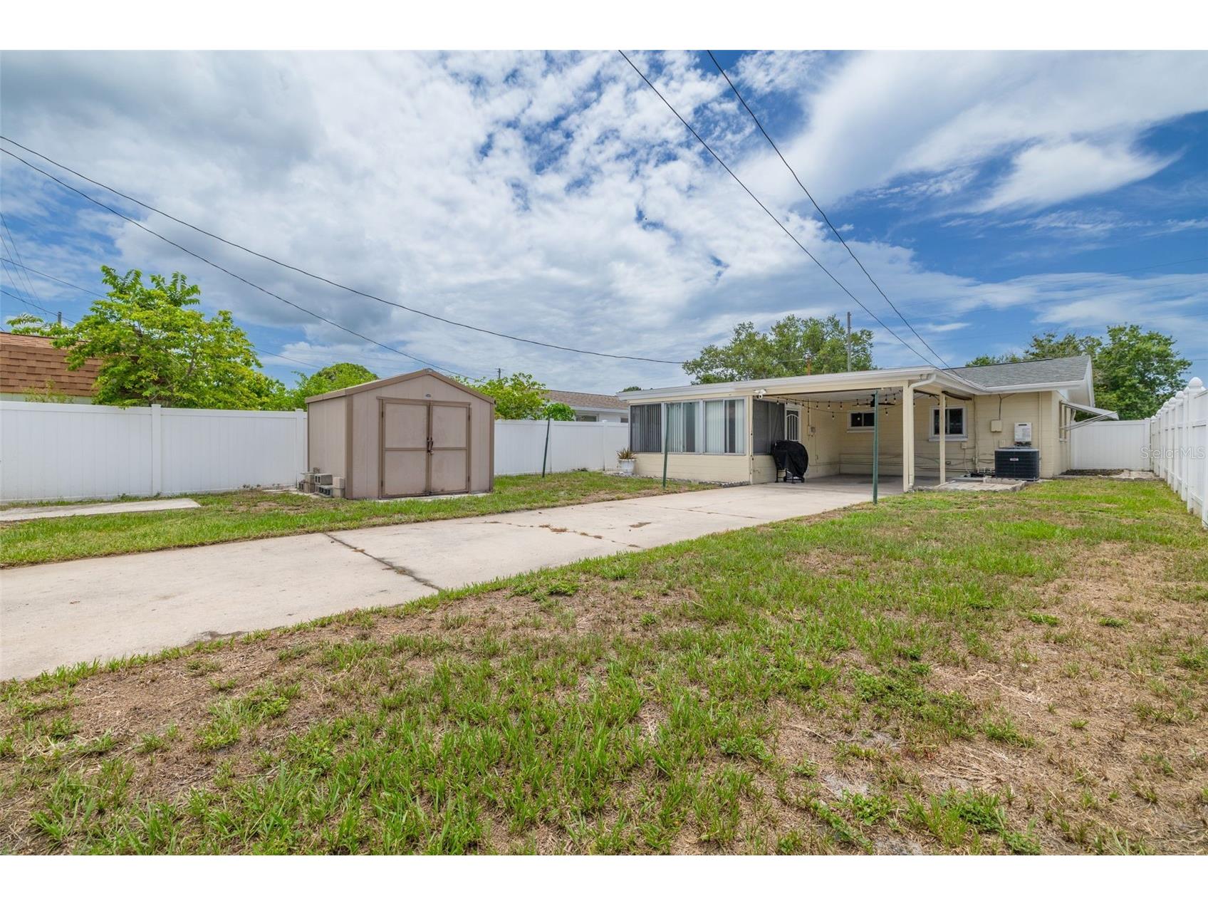 531 75th Avenue N Saint Petersburg FL 33702 TB8531013 image18