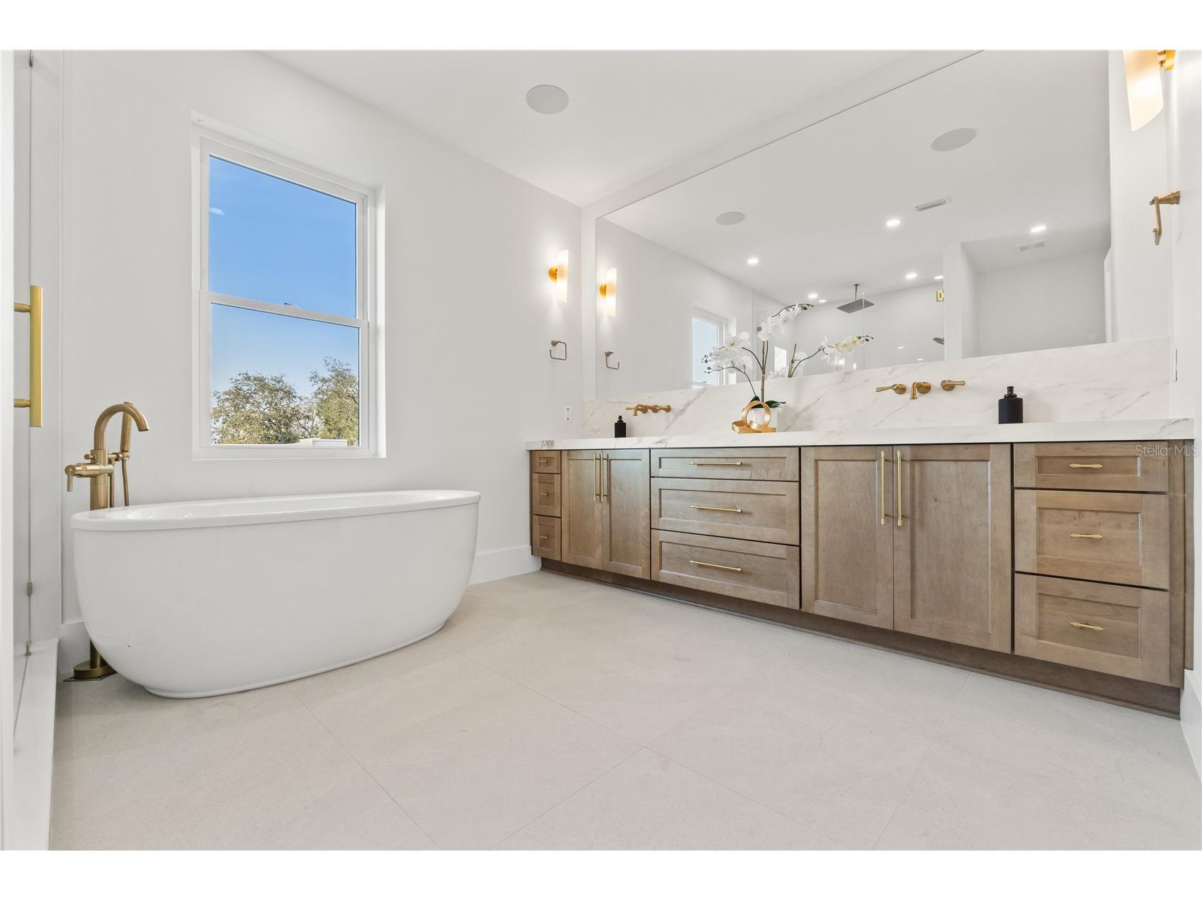 531 Danube Avenue Tampa FL 33606 TB8463879 image18