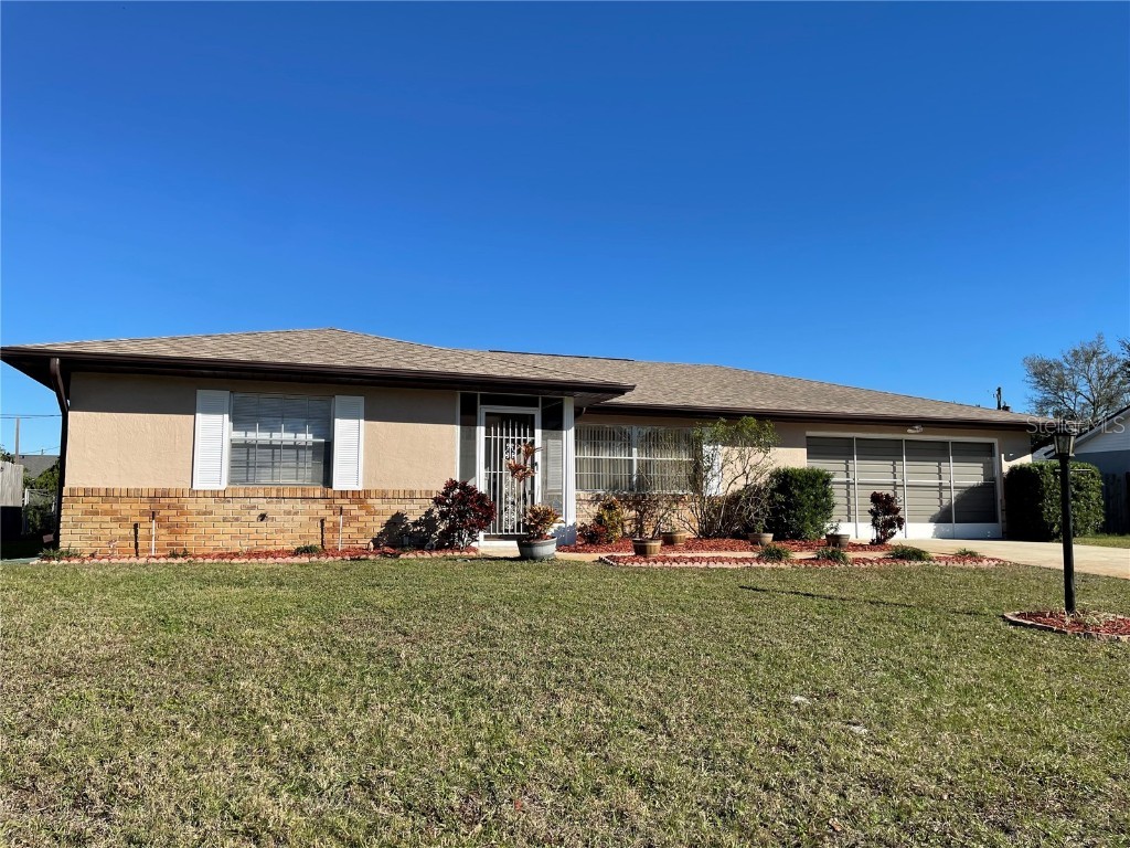 531 Giralda Avenue Deltona FL 32725 V4934083 image1