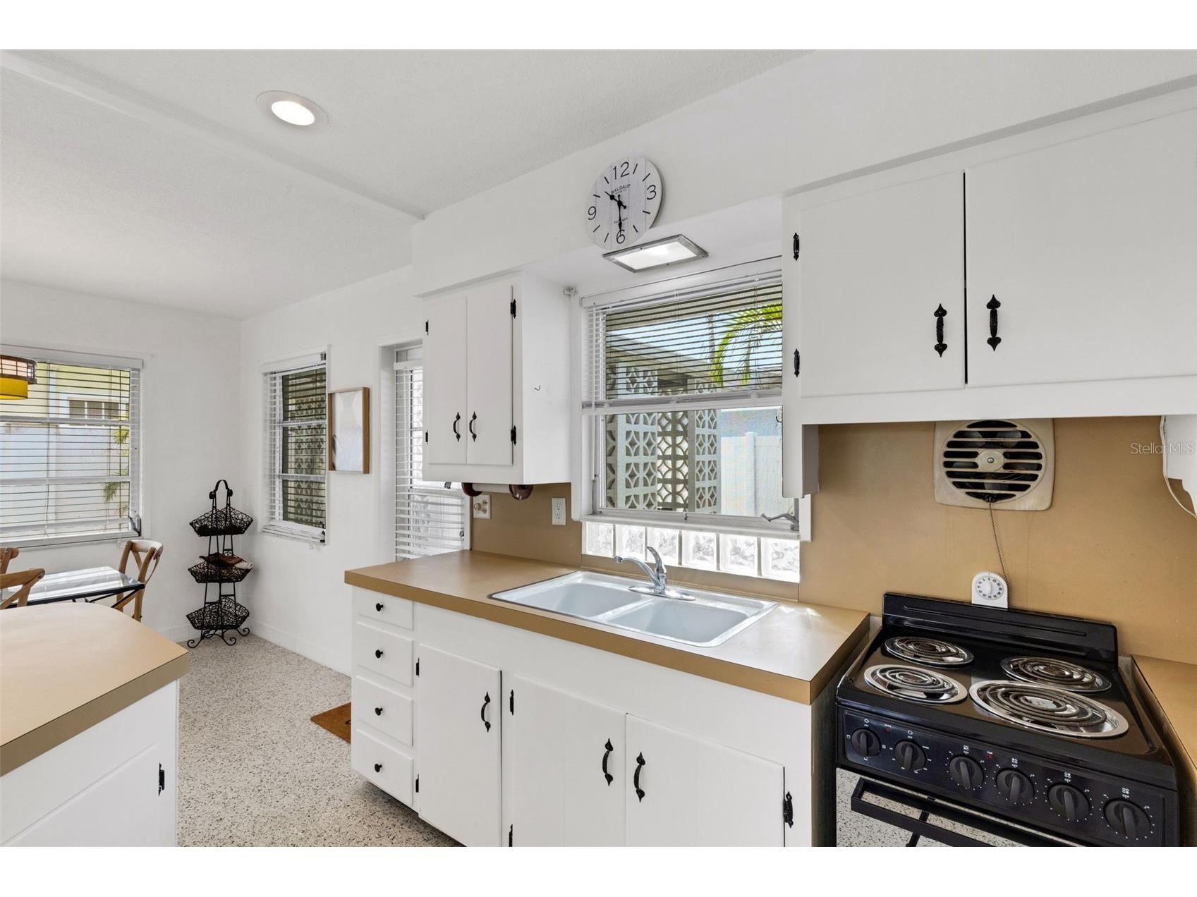 531 Granada Avenue Venice FL 34285 N6143165 image35