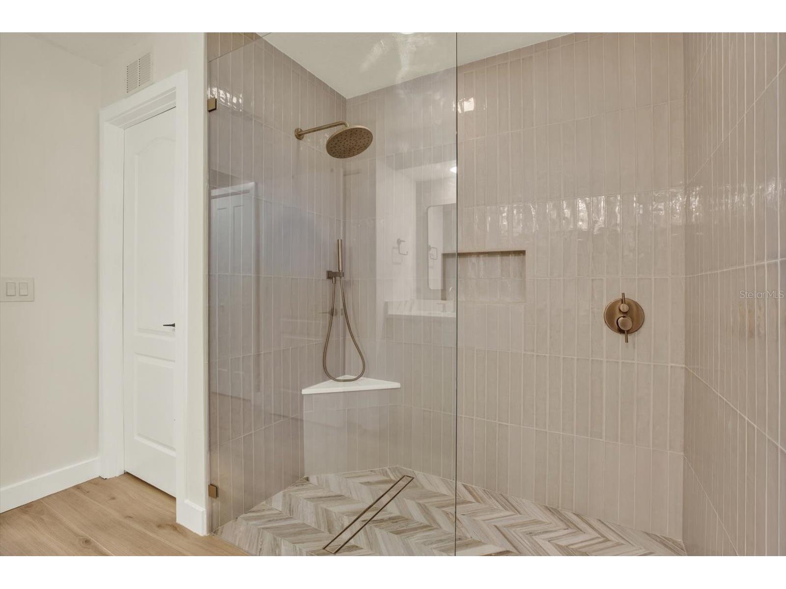 531 Hunter Lane Bradenton FL 34212 TB8462221 image13