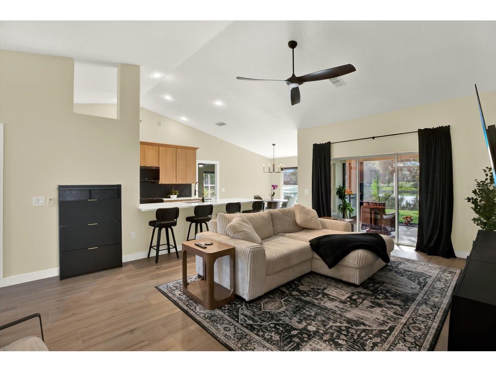 531 Hunter Lane Bradenton FL 34212 TB8462221 image4