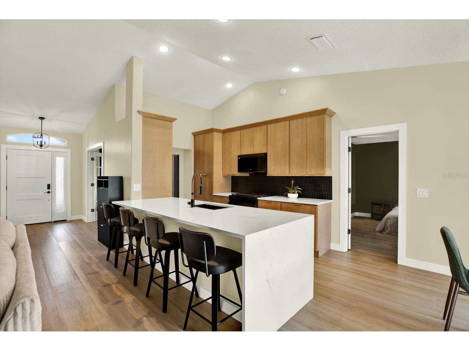 531 Hunter Lane Bradenton FL 34212 TB8462221 image5