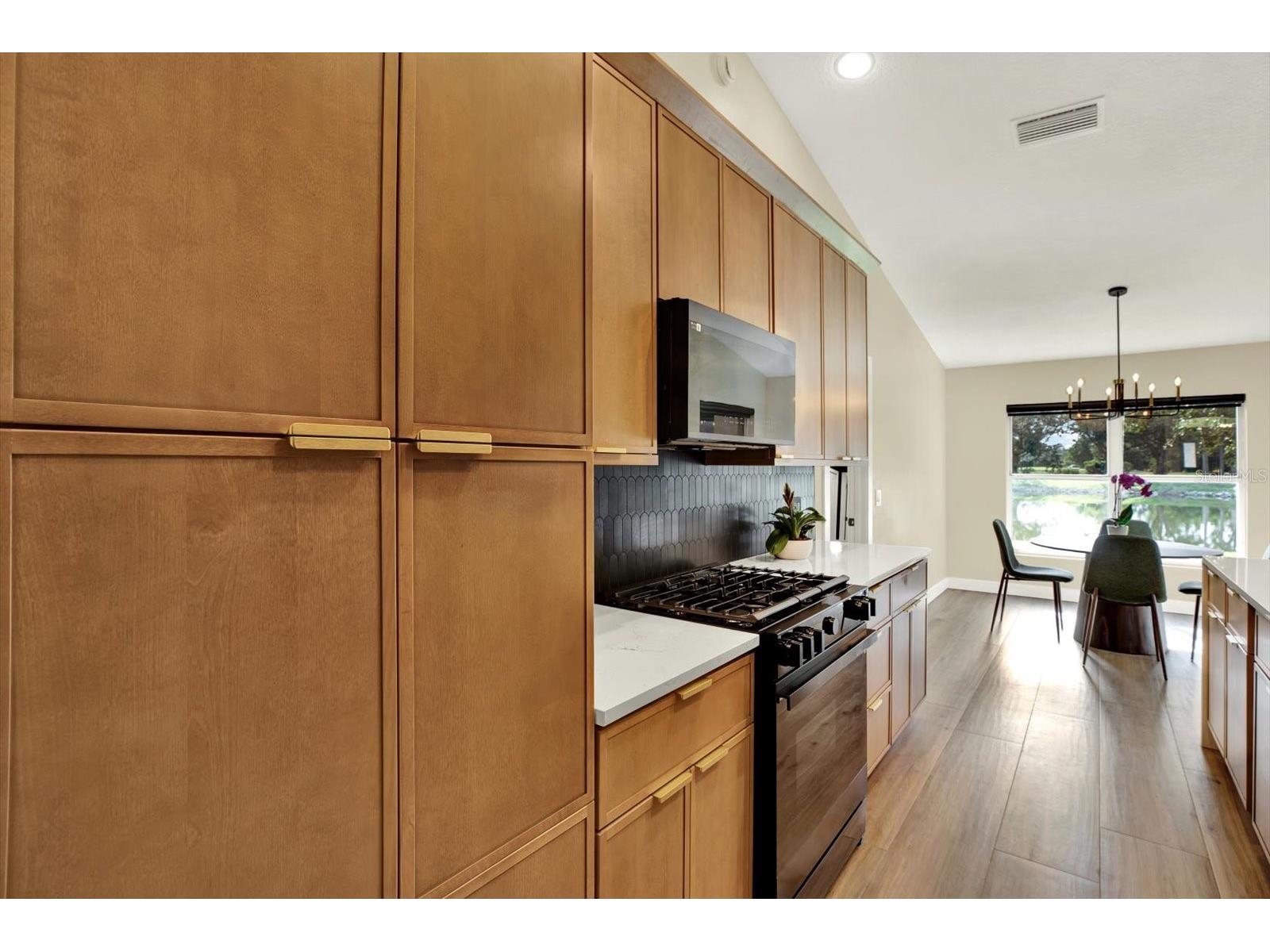 531 Hunter Lane Bradenton FL 34212 TB8462221 image8