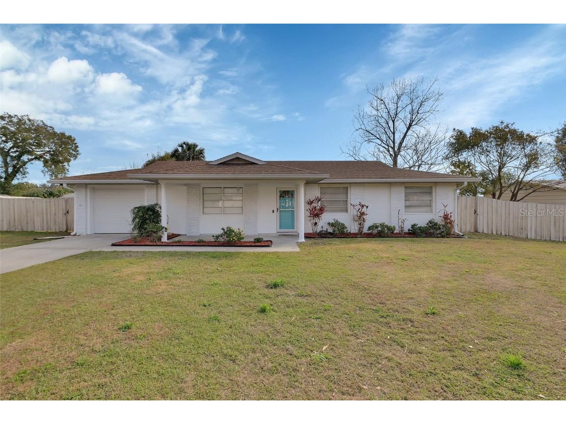 531 Land O Lakes Court Deland FL 32724 V4940607 image1