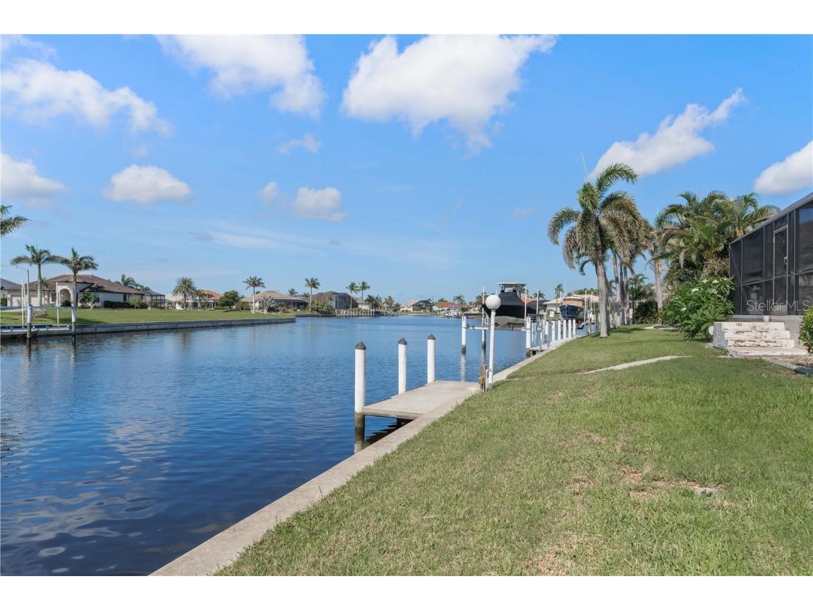 531 Madrid Boulevard Punta Gorda FL 33950 C7511261 image4