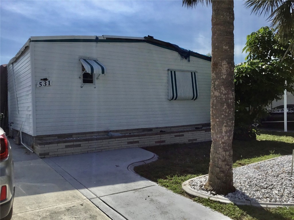 531 Parkwood Avenue North Port FL 34287 A4568552 image1