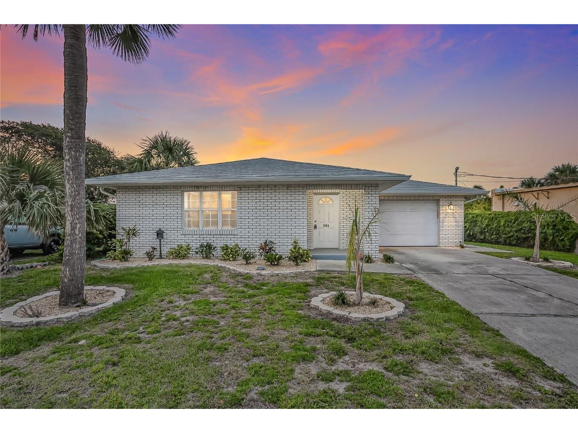 531 Phoenix Avenue Daytona Beach FL 32118 V4930033 image1