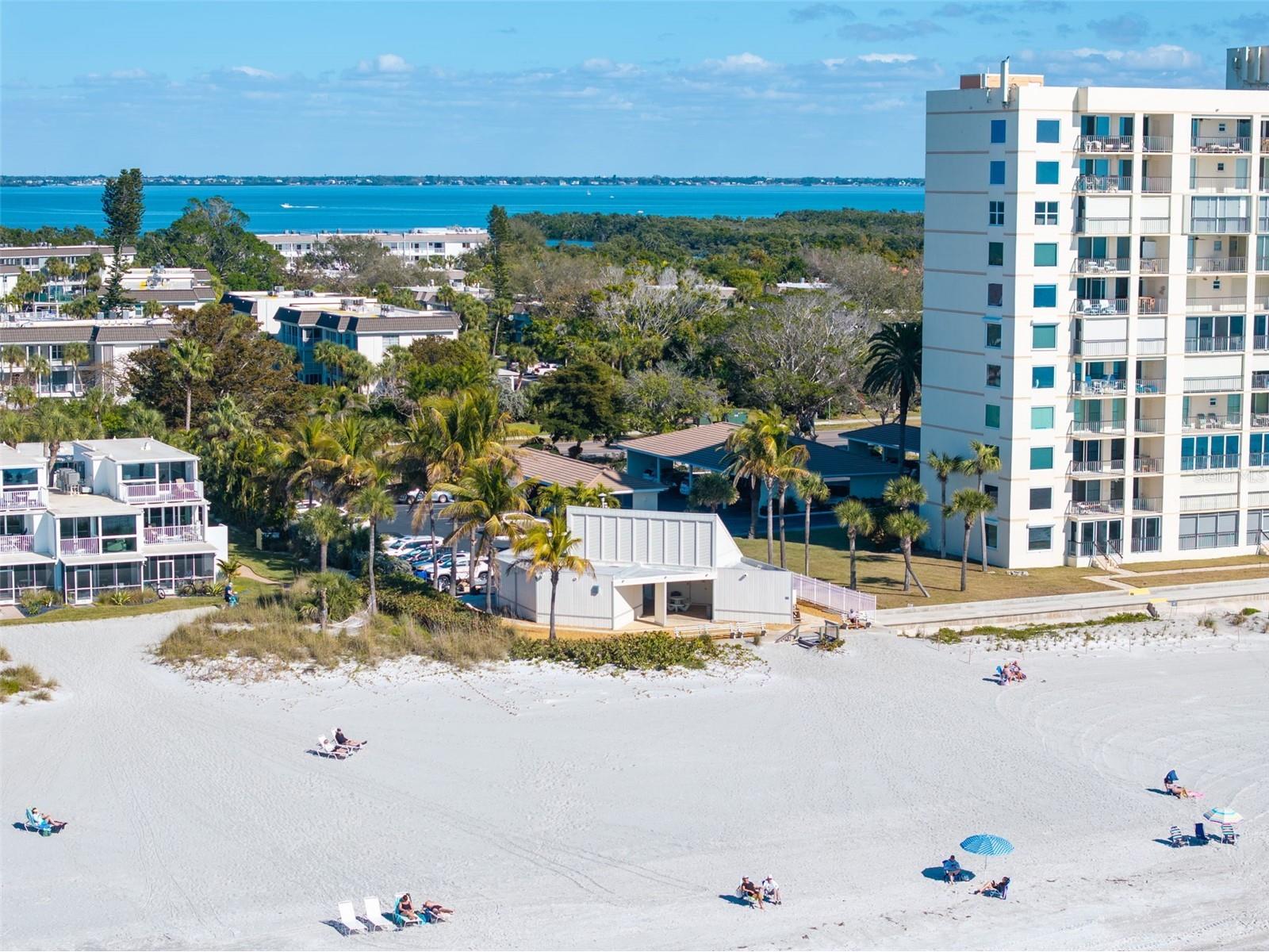 531 Sutton Place Longboat Key FL 34228 A4681208 image18