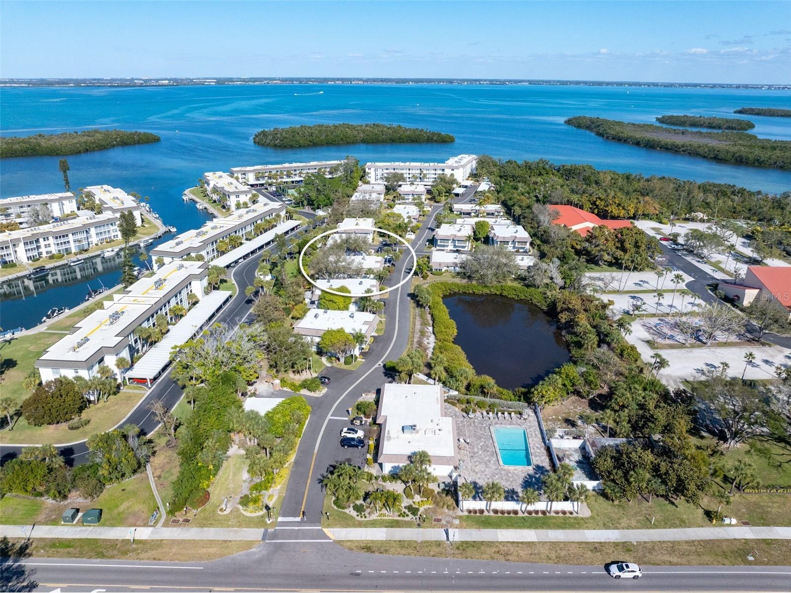 531 Sutton Place Longboat Key FL 34228 A4681208 image24