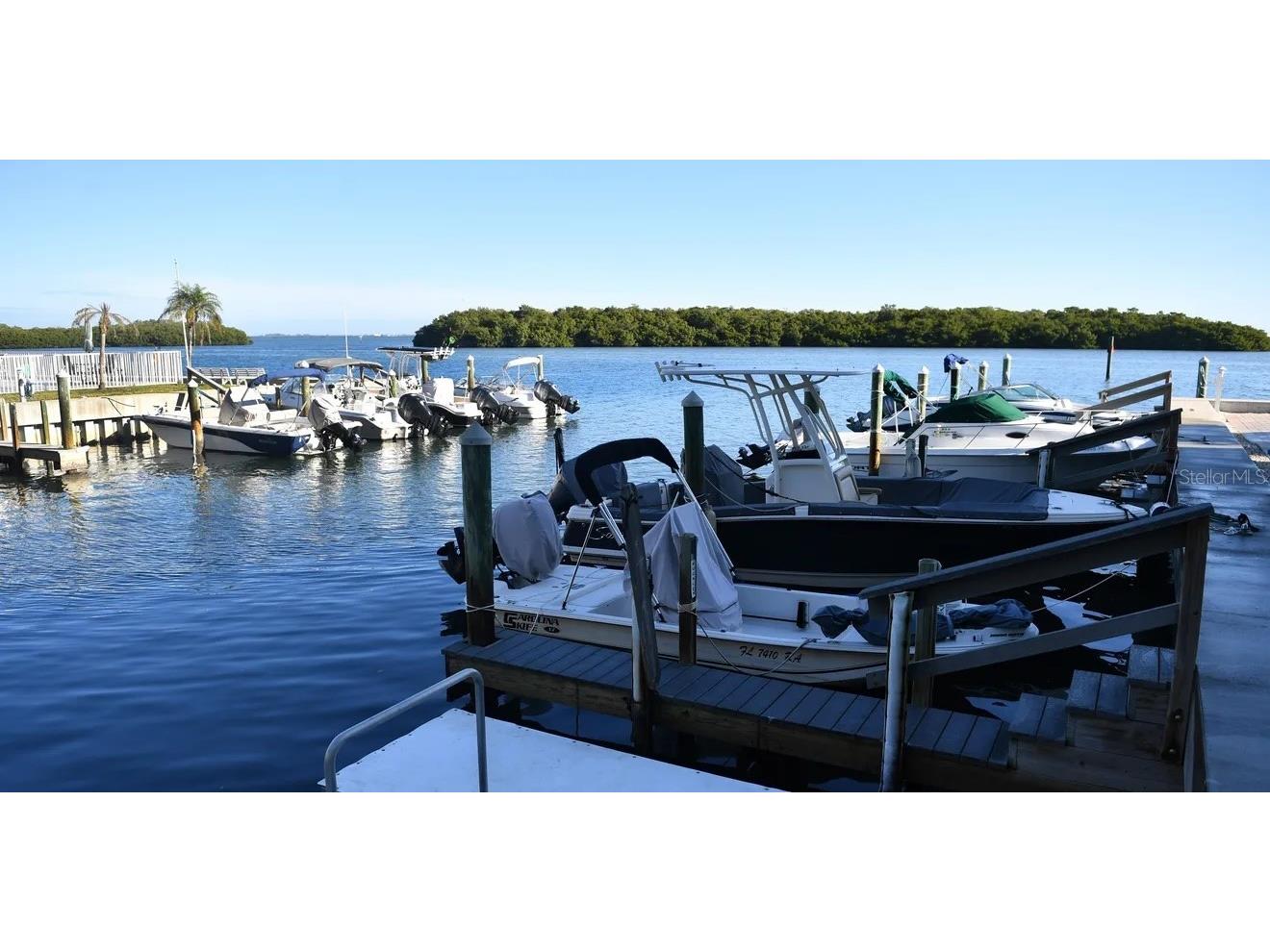 531 Sutton Place Longboat Key FL 34228 A4681208 image26