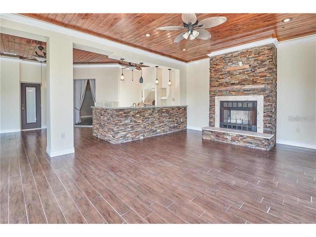 531 Treviso Drive Apollo Beach FL 33572 TB8434116 image15