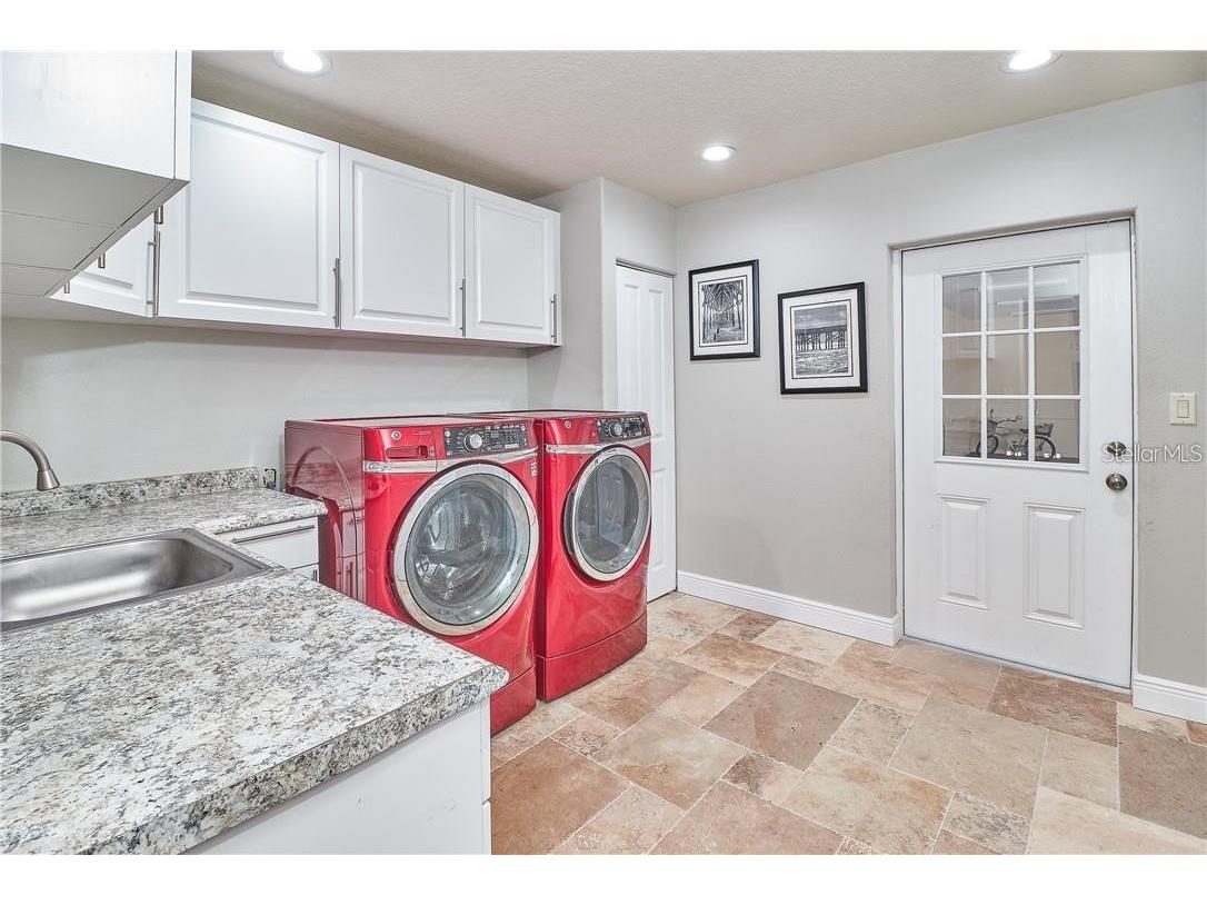 531 Treviso Drive Apollo Beach FL 33572 TB8434116 image22