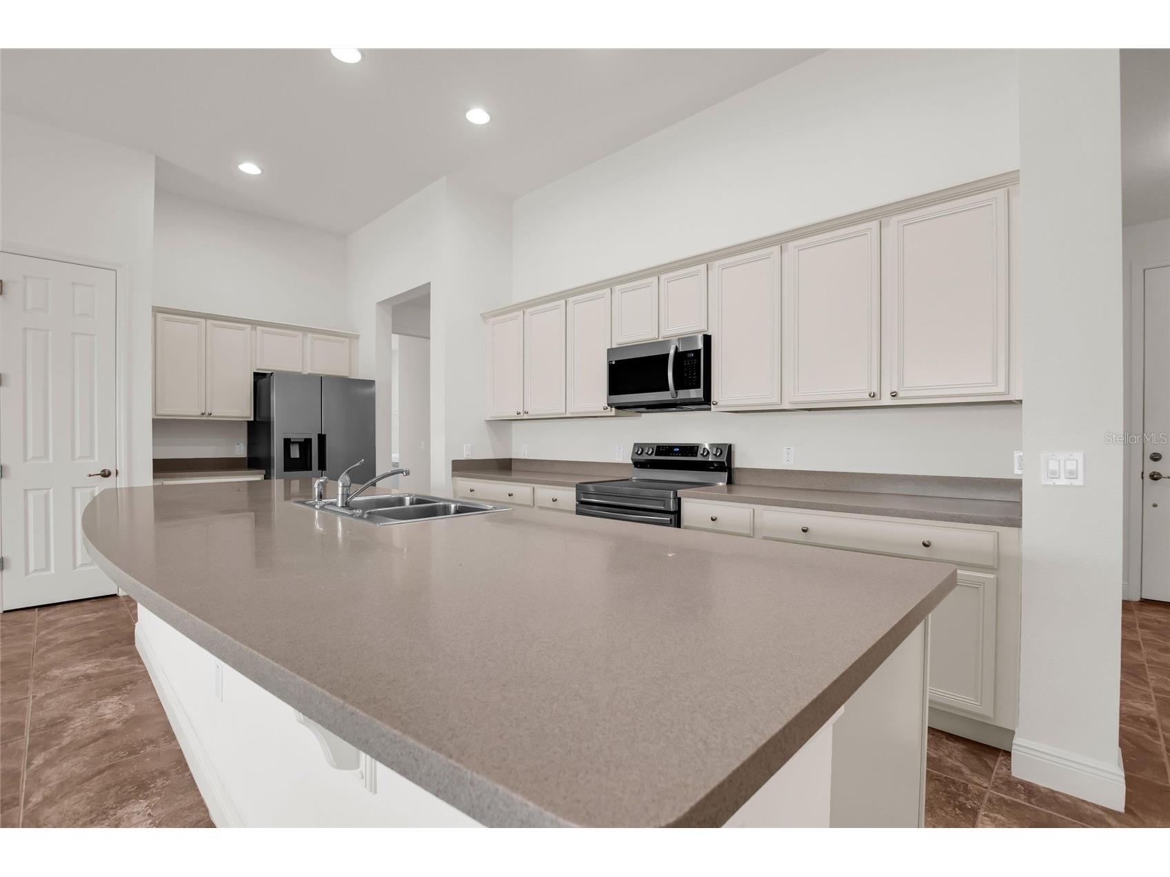 531 Villa Park Road Kissimmee FL 34759 S5144738 image7