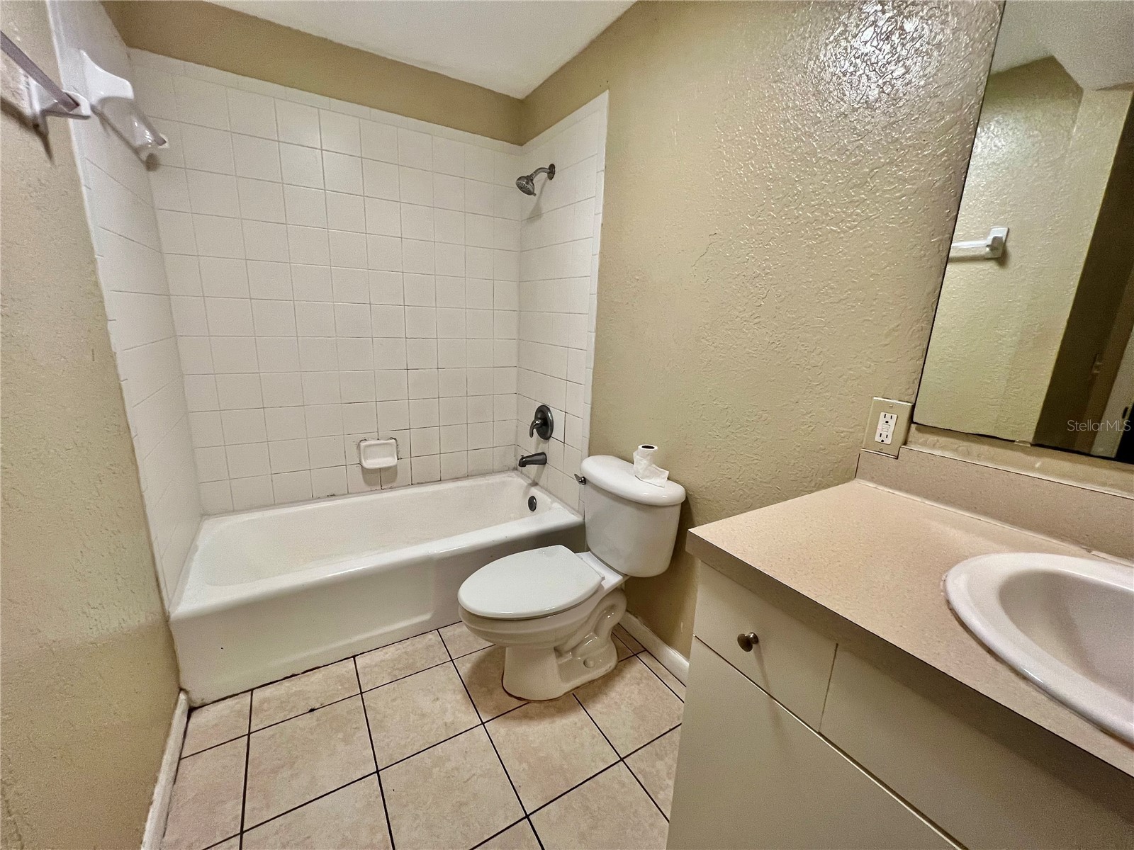 5310 26th St W #202 Bradenton FL 34207 A4680982 image9