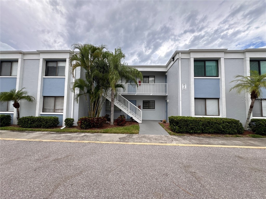 5310 26th Street W #702 Bradenton FL 34207 A4670098 image1