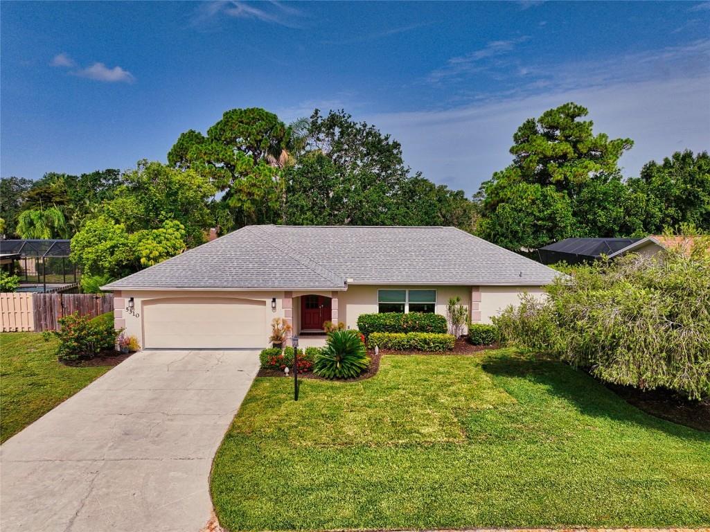 5310 Beneva Woods Circle Sarasota FL 34233 A4576640 image1