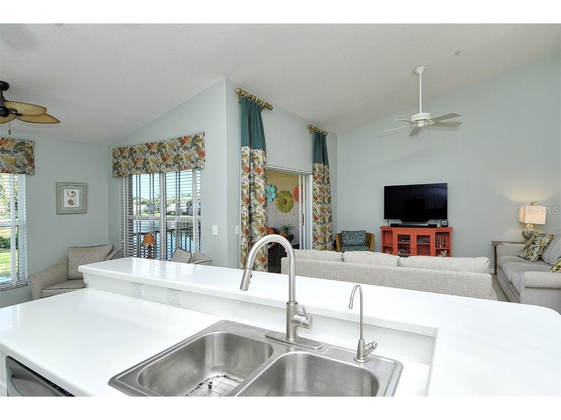 5310 Hyland Hills Avenue #2123 Sarasota FL 34241 A4670306 image22