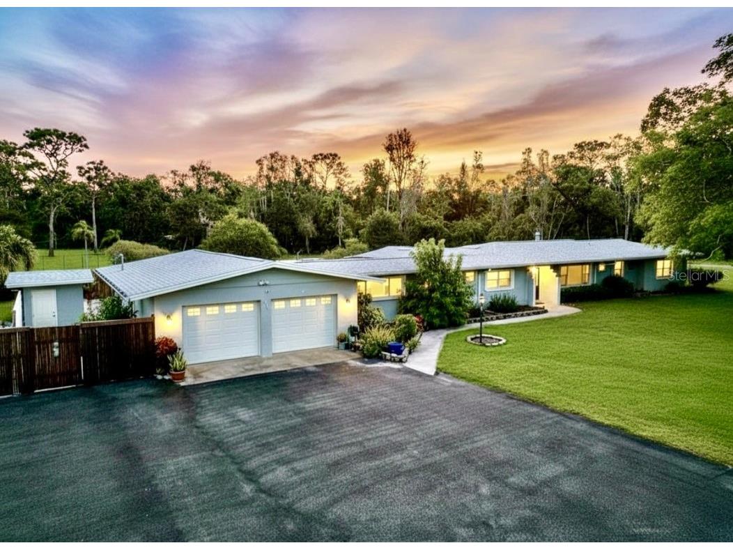 5310 N Tuttle Avenue Sarasota FL 34234 A4660448 image1