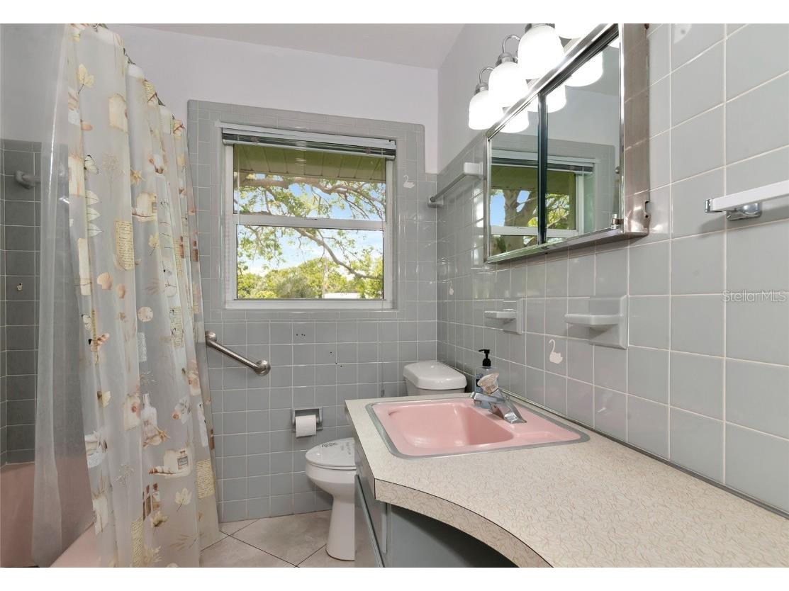 5310 N Tuttle Avenue Sarasota FL 34234 A4660448 image25