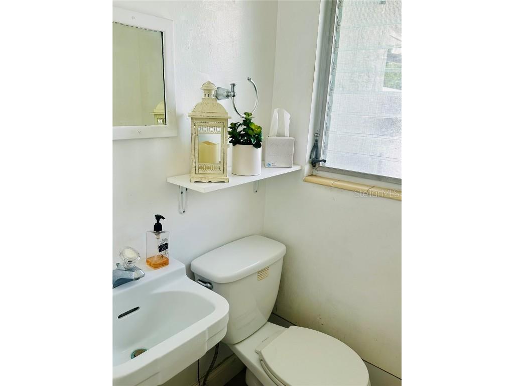 5310 N Tuttle Avenue Sarasota FL 34234 A4660448 image27