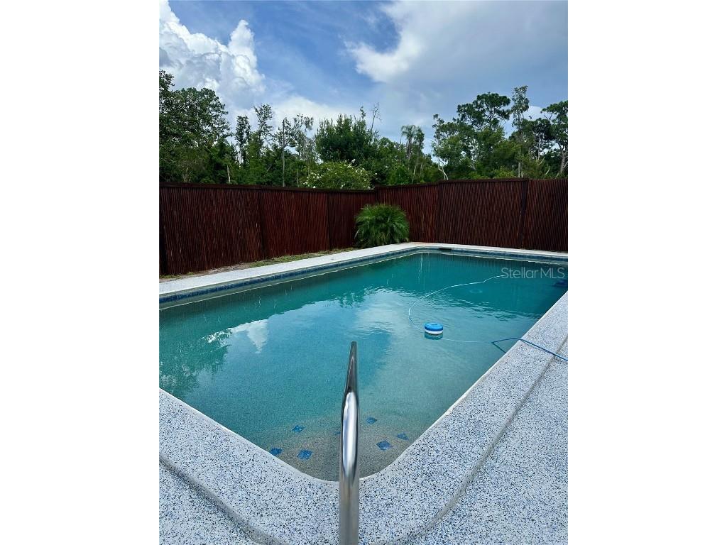 5310 N Tuttle Avenue Sarasota FL 34234 A4660448 image4