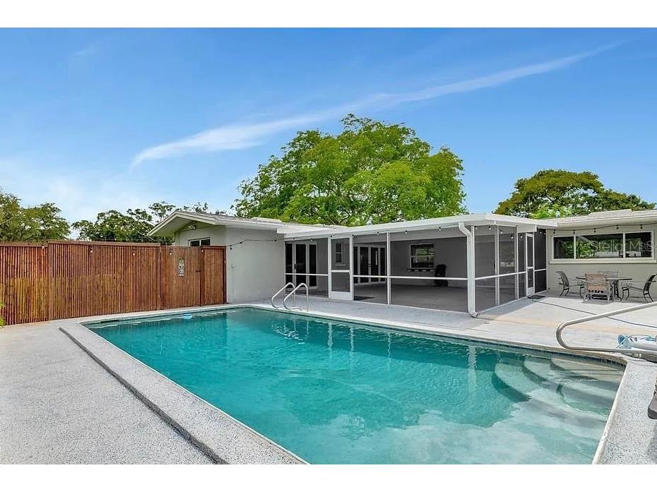 5310 N Tuttle Avenue Sarasota FL 34234 A4660448 image6