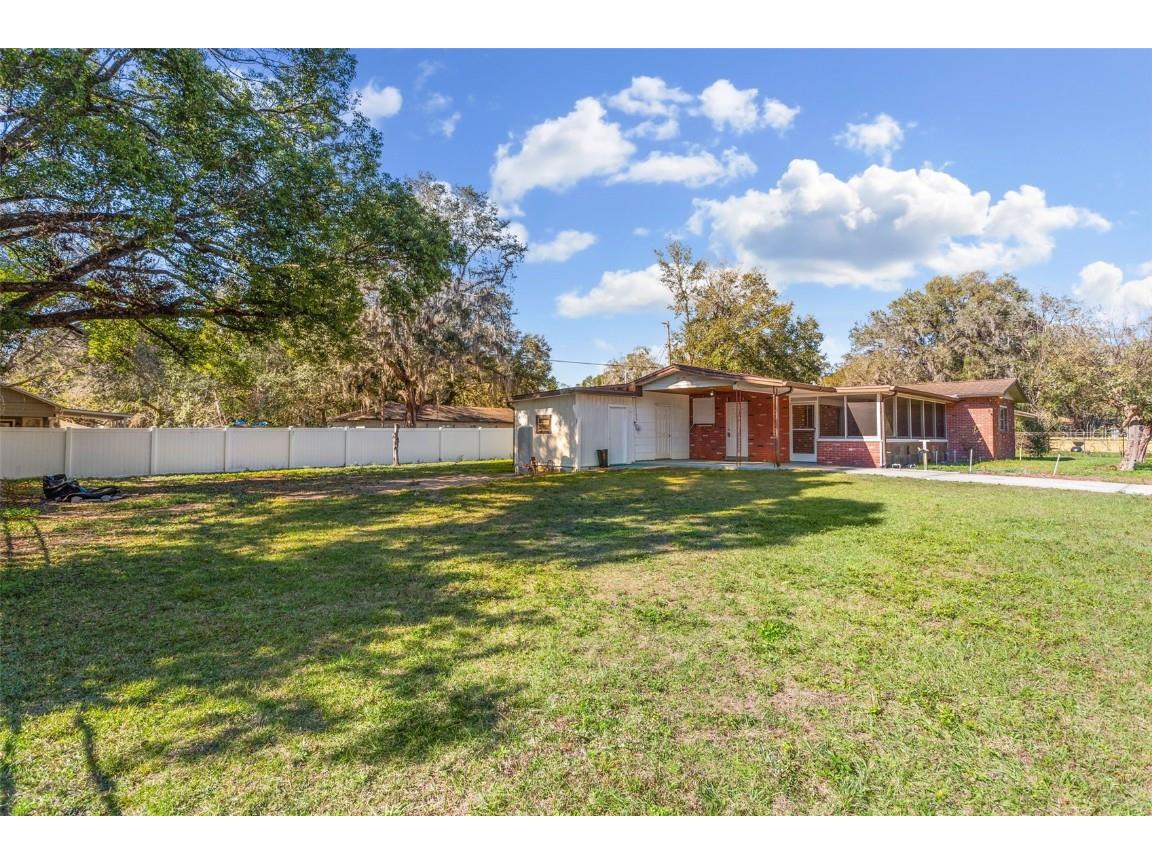 5310 Pine Street Seffner FL 33584 T3422529 image1