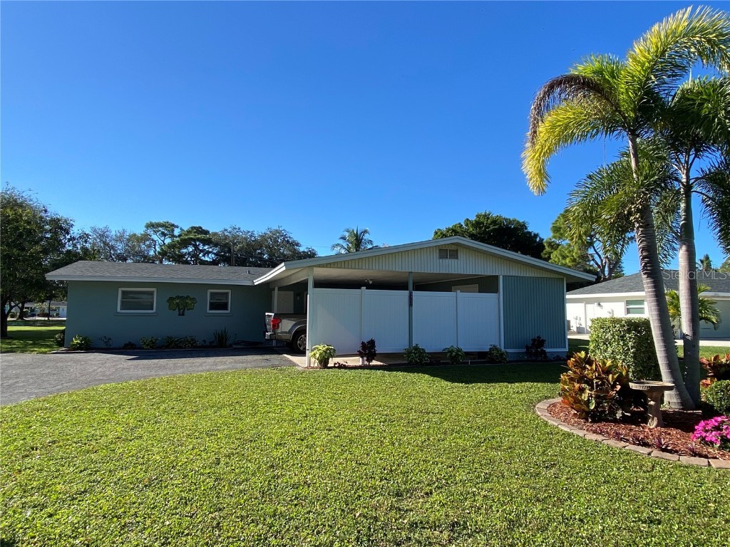 5311 10th Avenue Drive W Bradenton FL 34209 A4518102 image1