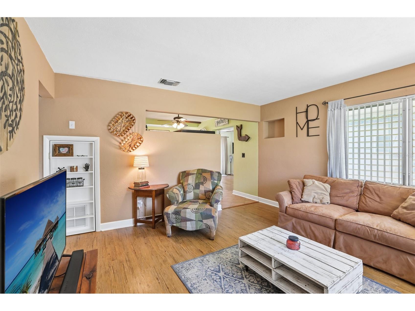 5311 39th Avenue N Saint Petersburg FL 33709 TB8516689 image5
