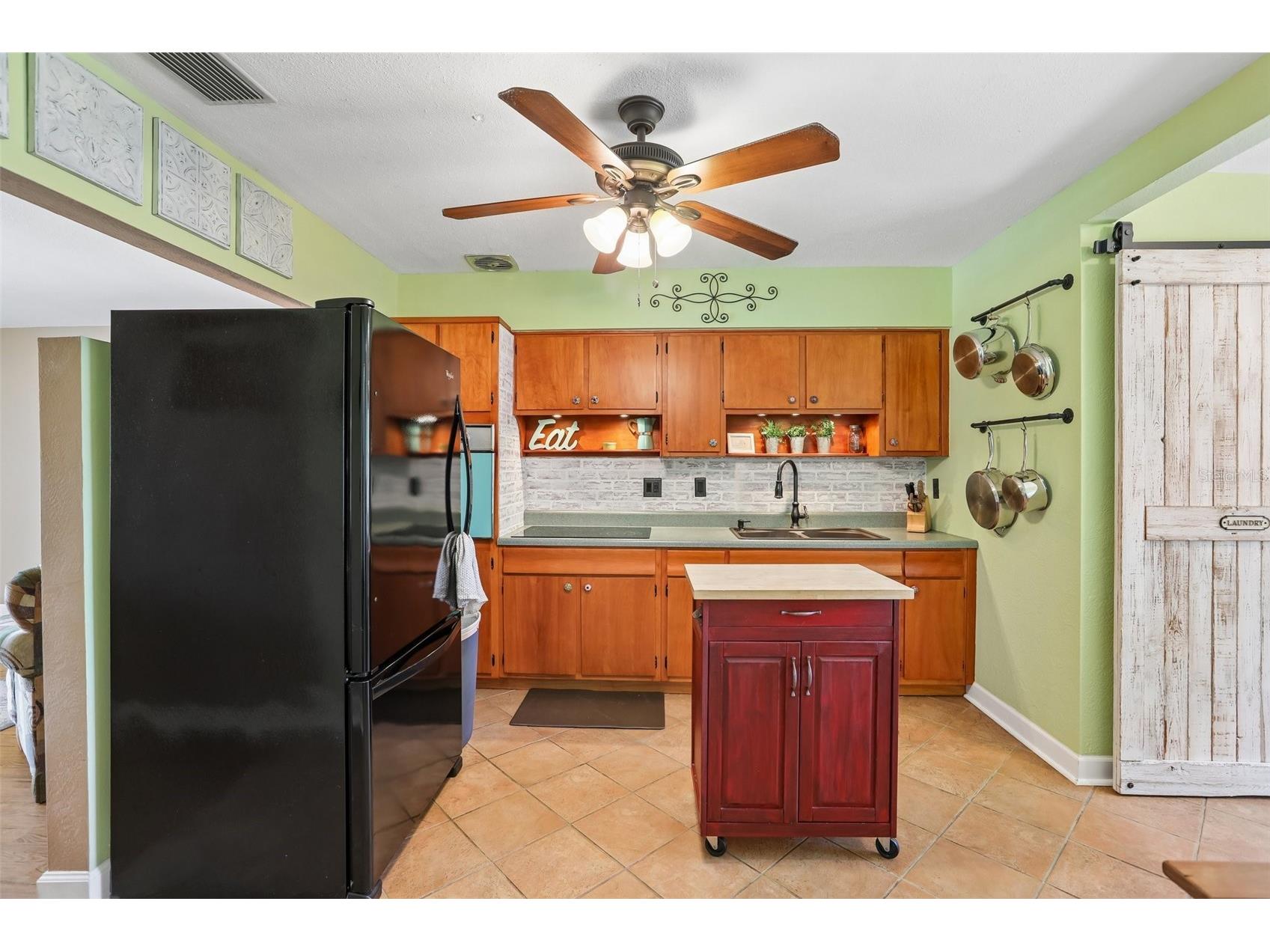 5311 39th Avenue N Saint Petersburg FL 33709 TB8516689 image9