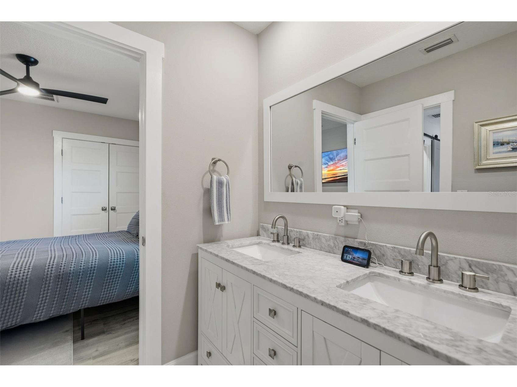 5311 7th Avenue N Saint Petersburg FL 33710 TB8497052 image50
