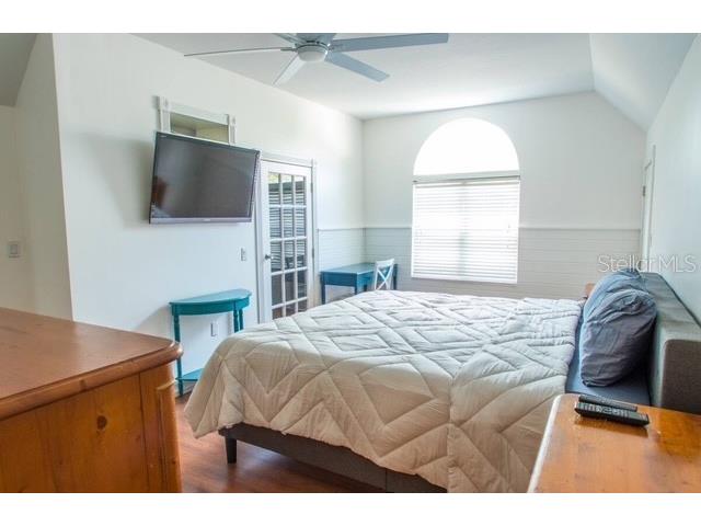 5311 Creek Drive Sarasota FL 34231 A4633792 image19