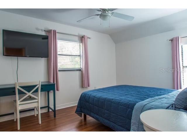 5311 Creek Drive Sarasota FL 34231 A4633792 image26