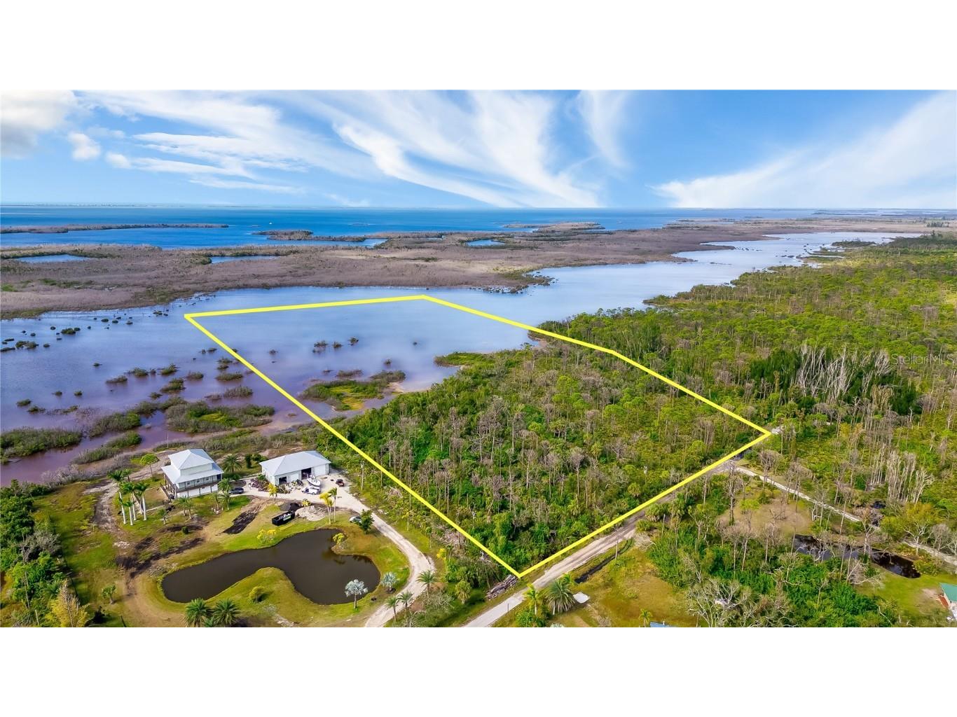 5311 N Western Drive Saint James City FL 33956 TB8411275 image1