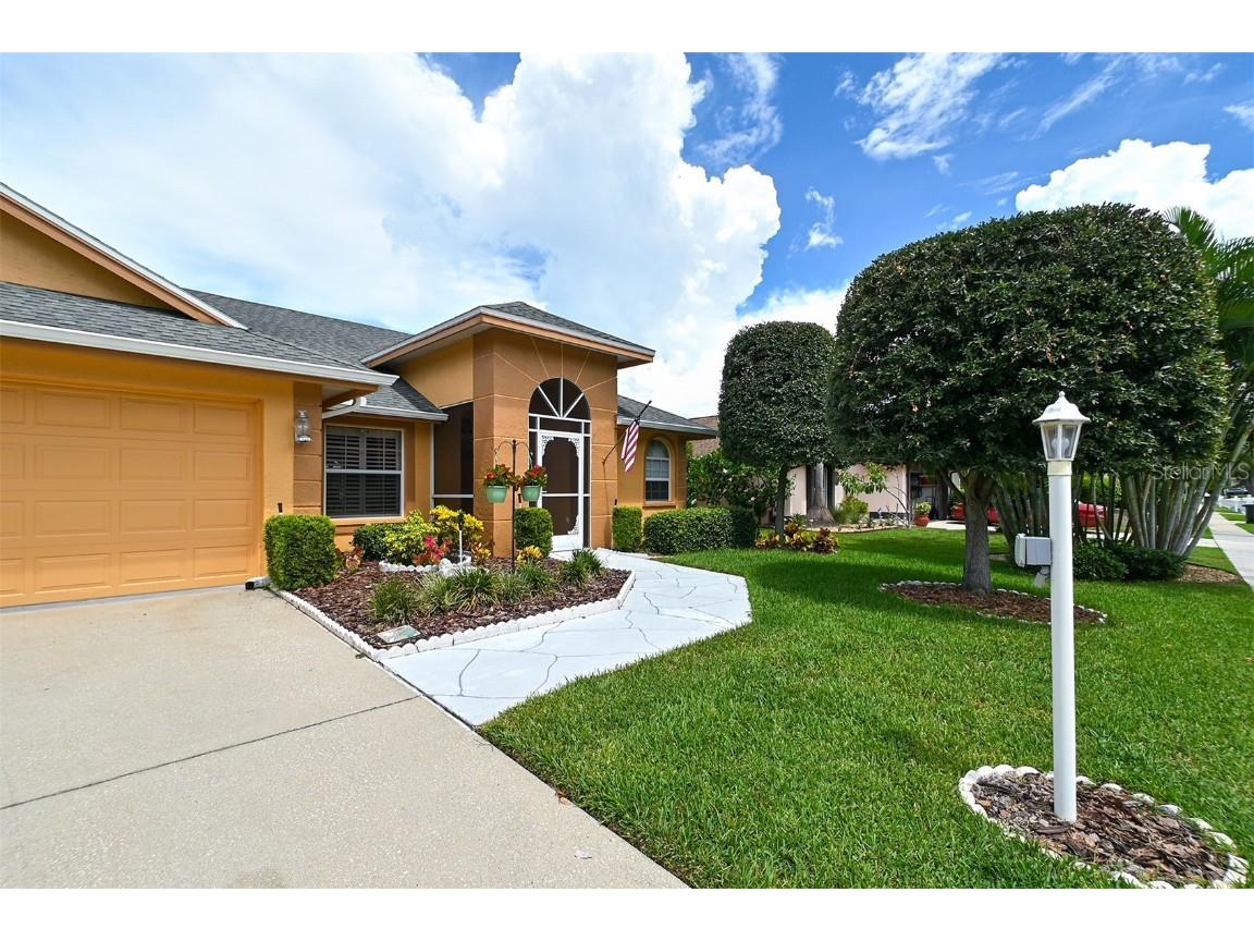 5312 72nd Street E Bradenton FL 34203 A4578411 image1