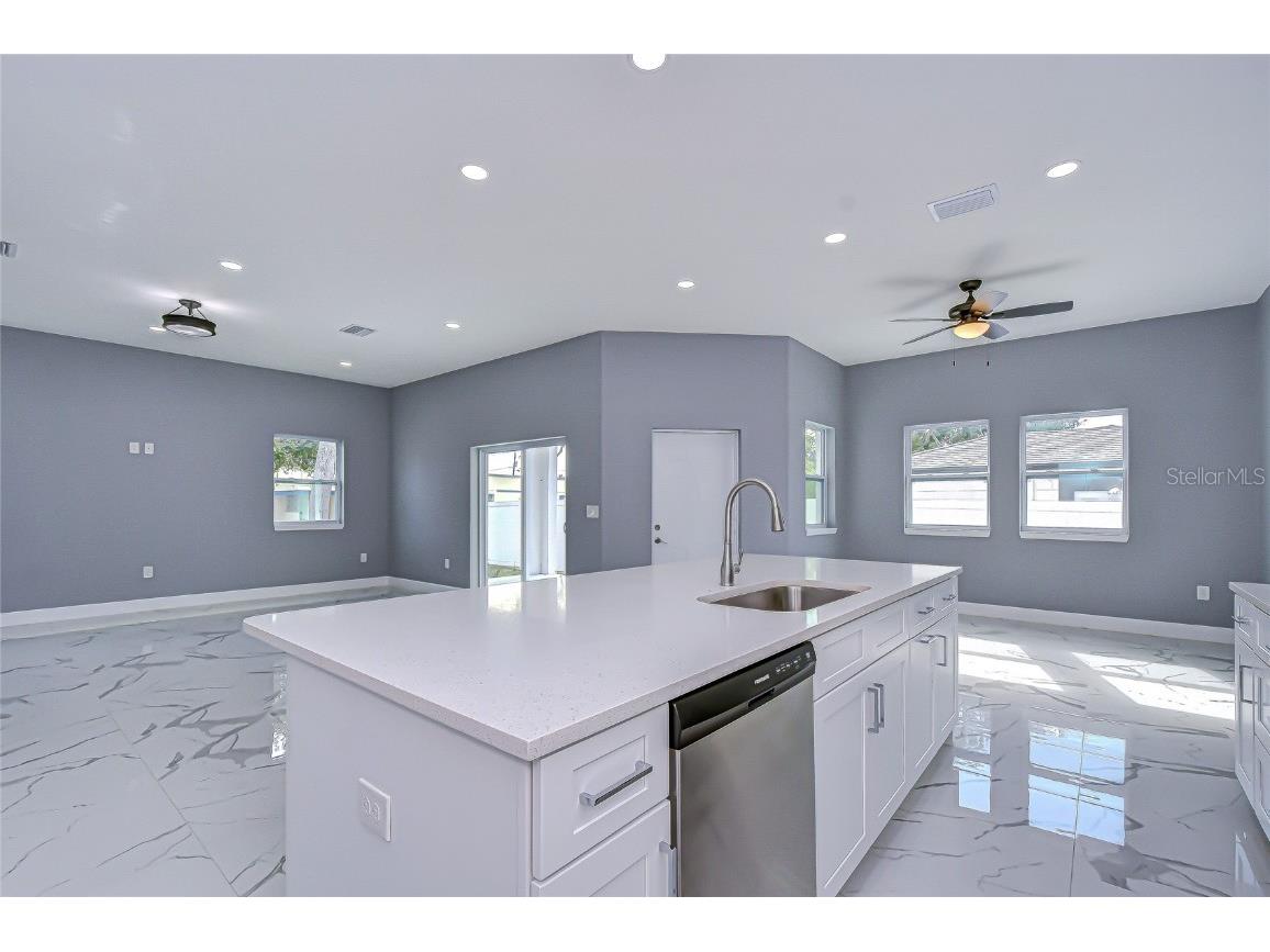 5312 76th Avenue N Pinellas Park FL 33781 TB8454607 image21