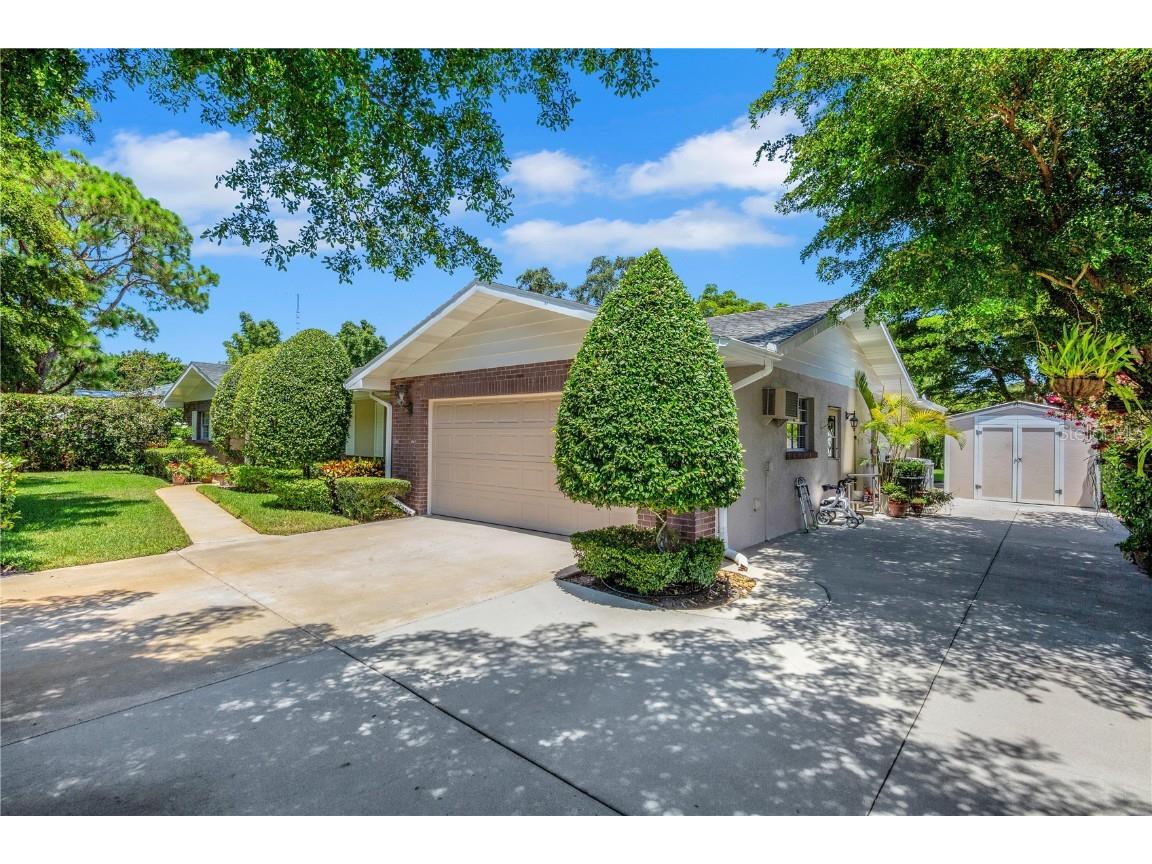 5312 9th Avenue Drive W Bradenton FL 34209 A4578896 image1