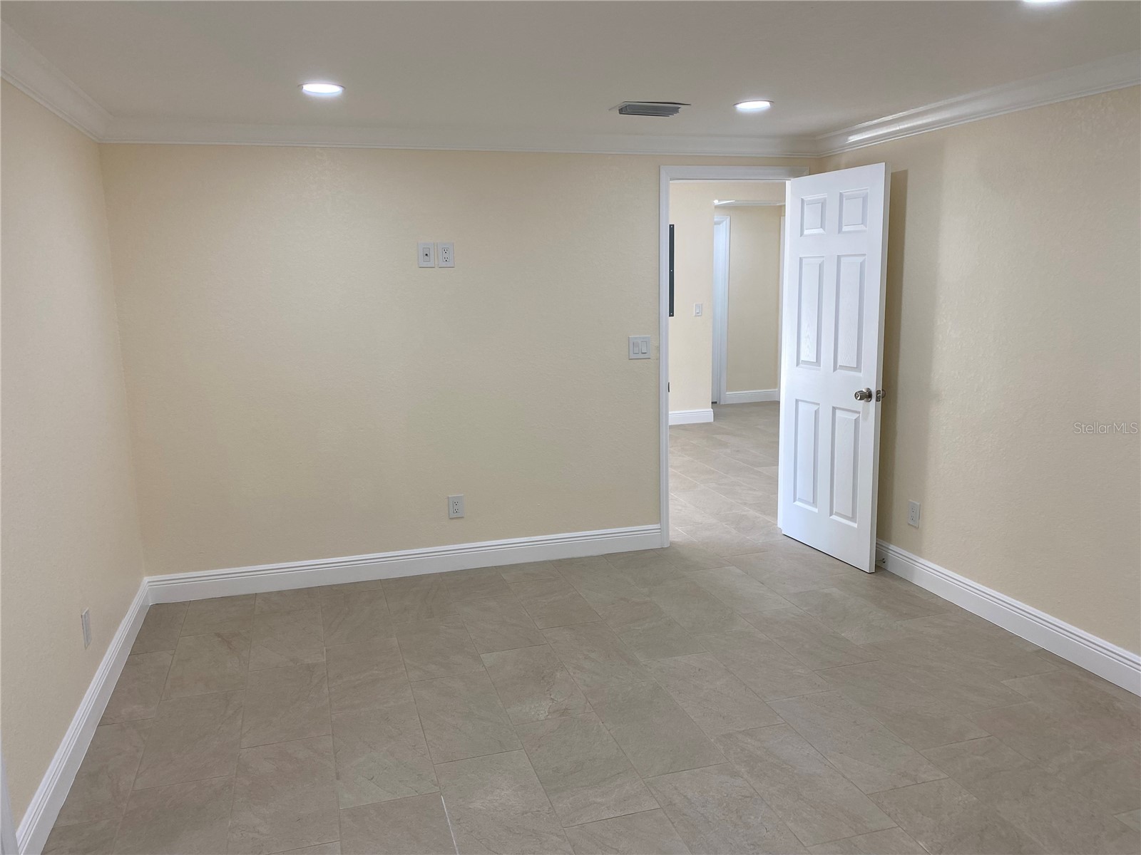 5312 Birch Avenue Sarasota FL 34233 TB8468786 image12