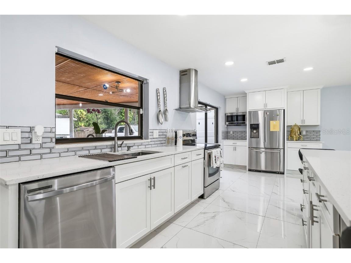 5312 Black Pine Drive Tampa FL 33624 TB8455290 image10