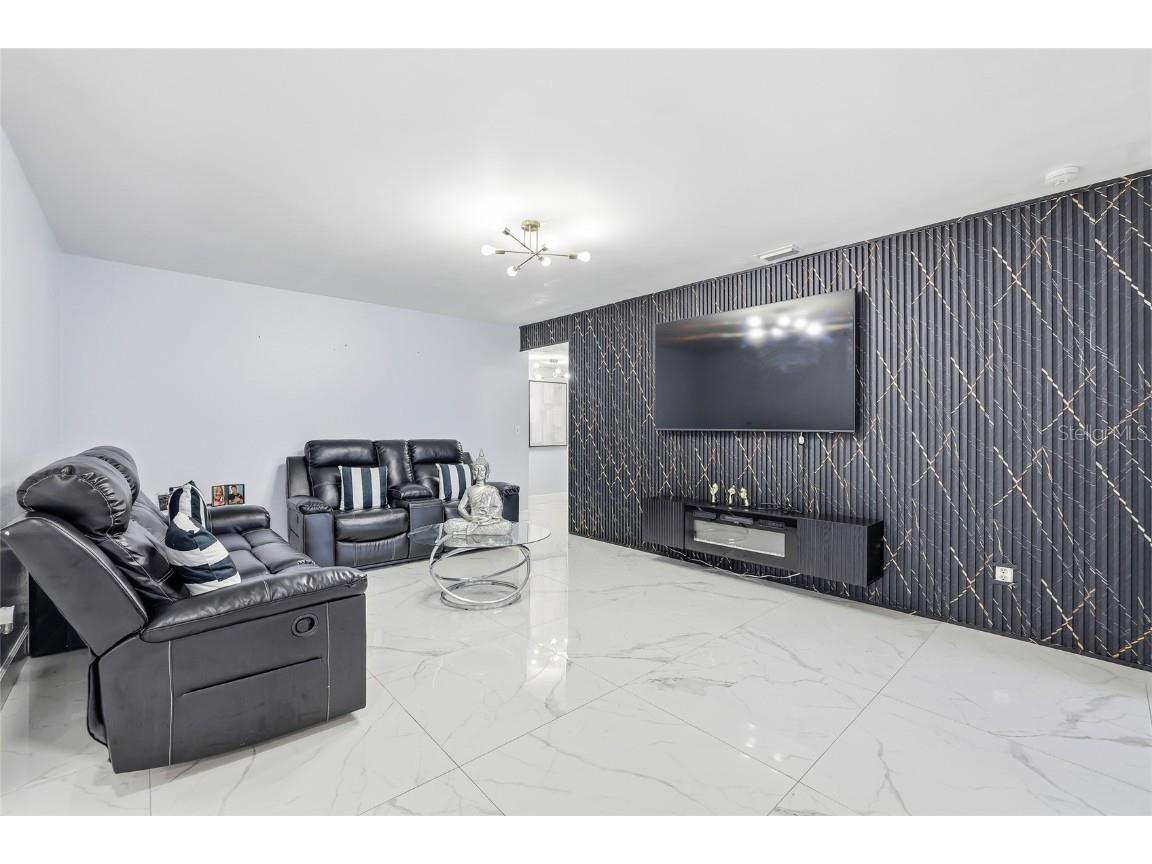 5312 Black Pine Drive Tampa FL 33624 TB8455290 image14