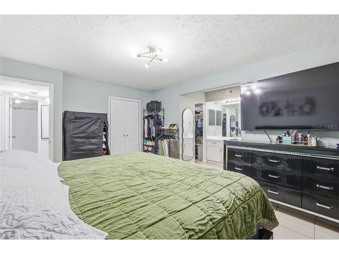 5312 Black Pine Drive Tampa FL 33624 TB8455290 image18