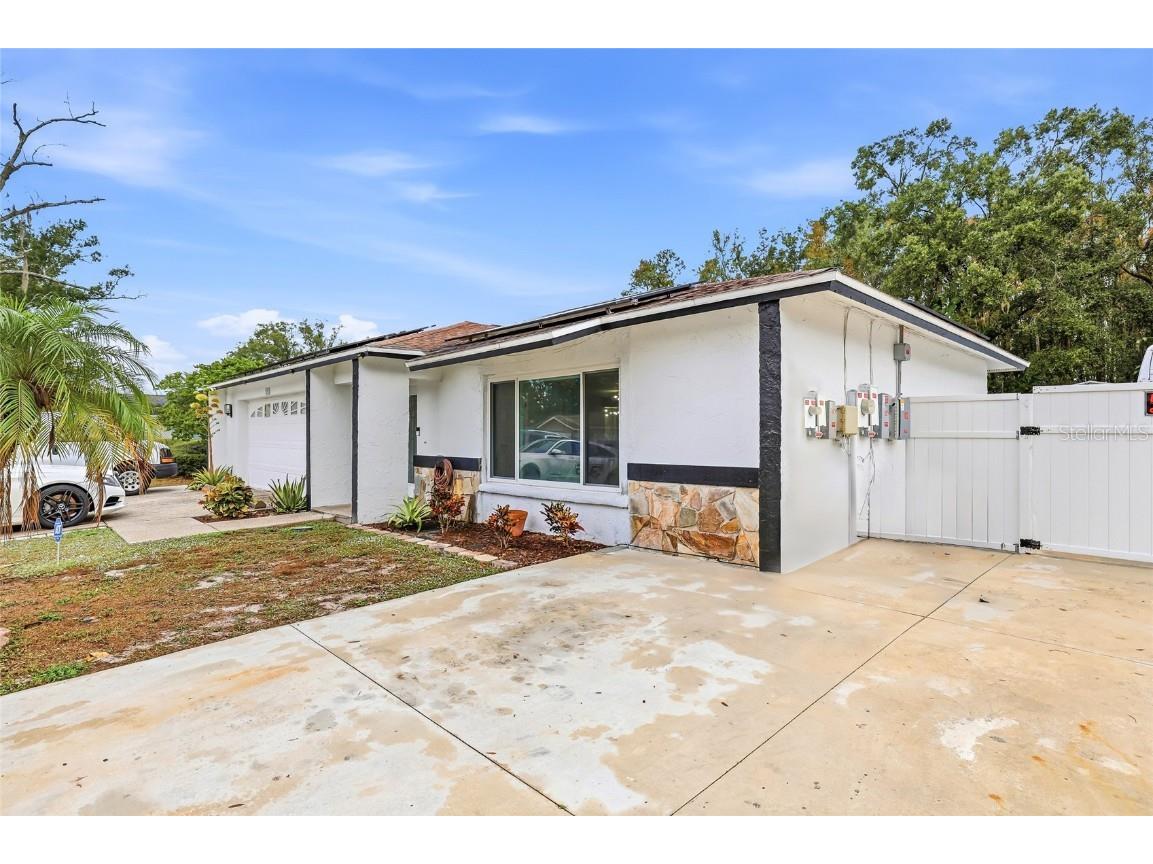 5312 Black Pine Drive Tampa FL 33624 TB8455290 image2