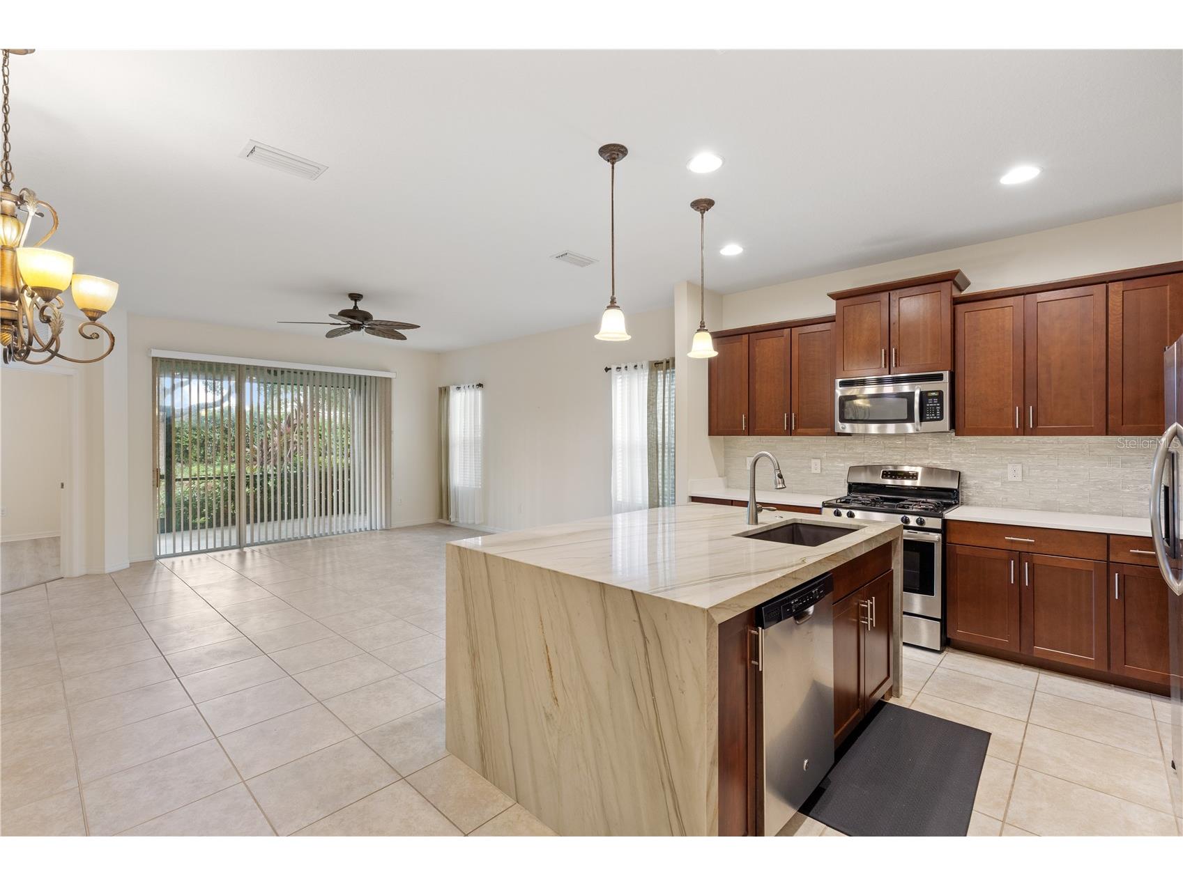 5312 Fairfield Boulevard Bradenton FL 34203 A4697429 image7
