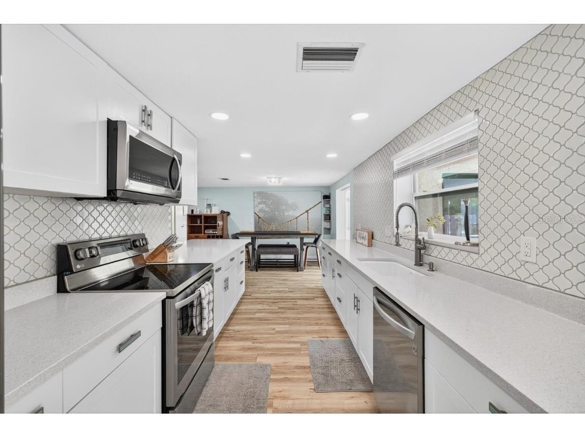 5312 Flora Avenue Holiday FL 34690 TB8437023 image14