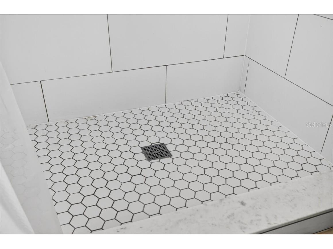 5312 Flora Avenue Holiday FL 34690 TB8437023 image32