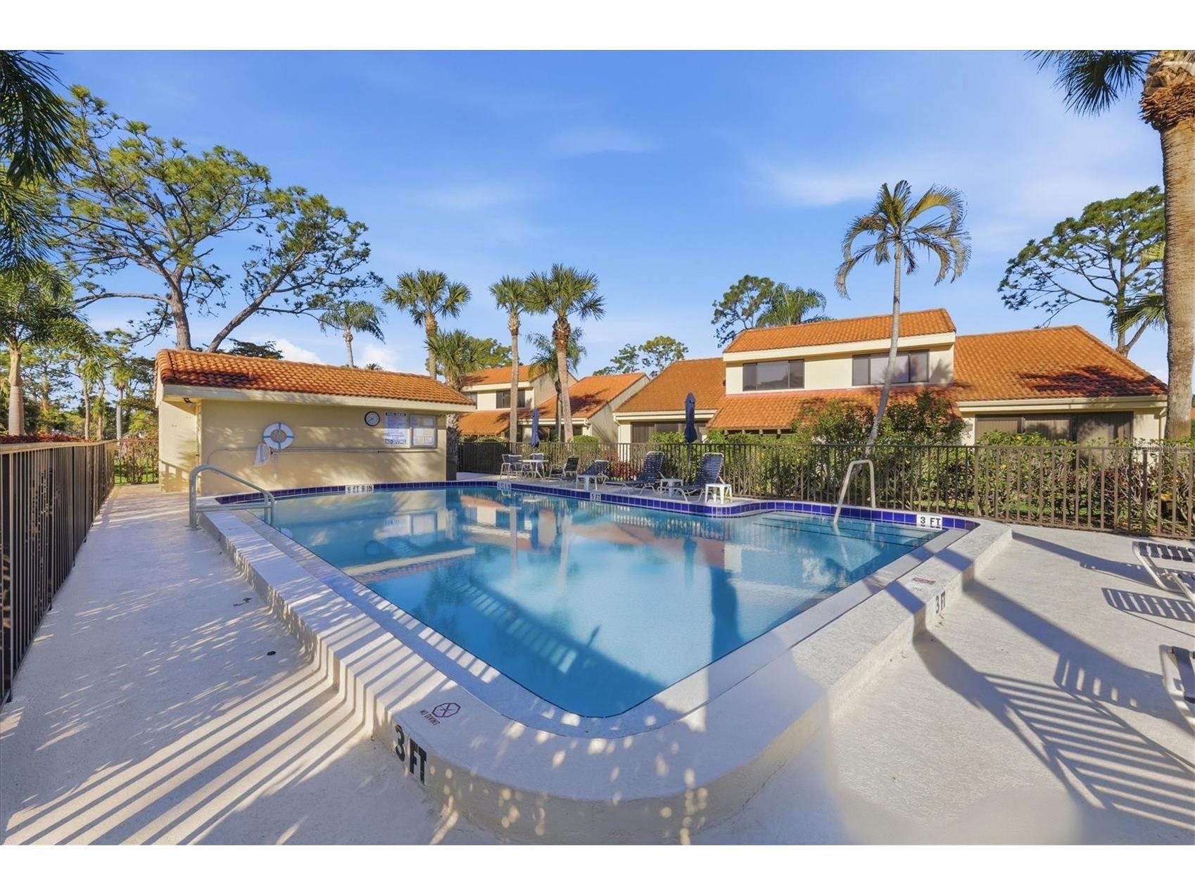 5312 Huntingwood Court #39 Sarasota FL 34235 A4686095 image34